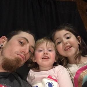 Meet your Posher, Ethan